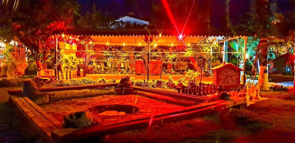 Erendiz Garden Hotel ケメル エクステリア 写真