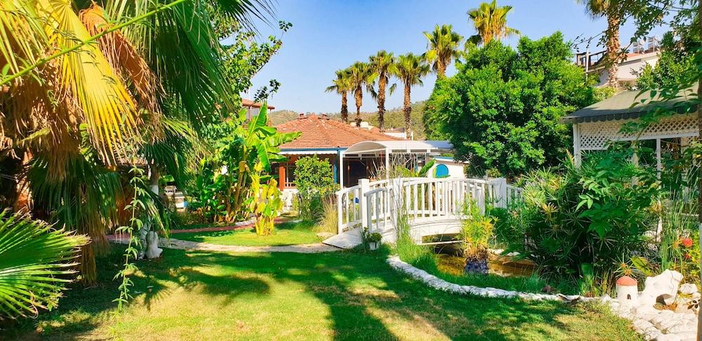 Erendiz Garden Hotel ケメル エクステリア 写真